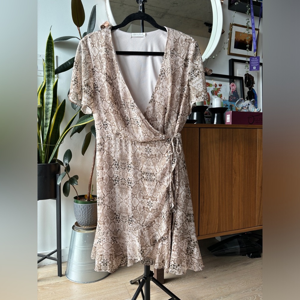 Tie-Waist Snake Print Wrap Dress in Taupe